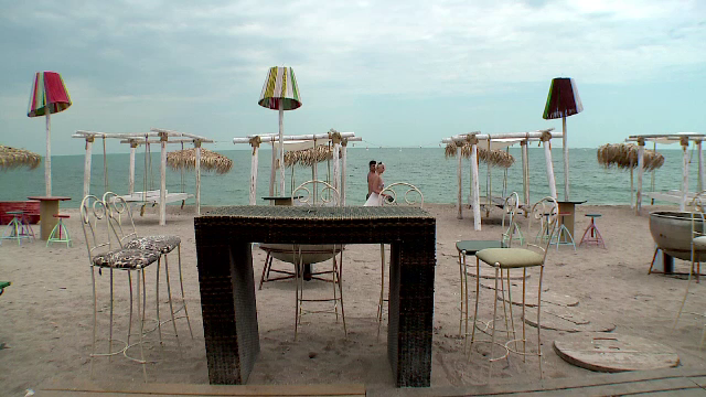 Vama Veche, asaltata de turisti in minivacanta de Rusalii. Cu cati bani au venit la ei tinerii