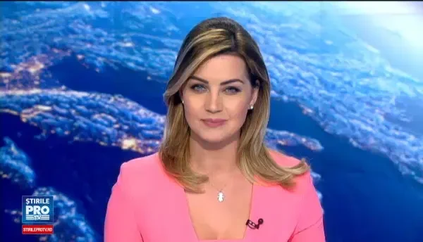 Coloana de masini de 1 kilometru la Comarnic. Turistii care pleaca spre munte vineri mai pot gasi locuri de cazare