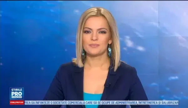 Schimb de focuri intre doi vanatori de recompense si barbatul urmarit, surprins de camere. Cei trei barbati au murit