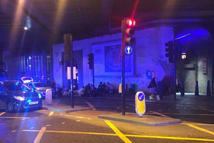 Atac terorist in Londra: 7 morti, printre care un francez si un canadian. 21 de persoane sunt internate in stare critica