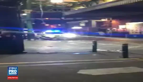 Un roman a filmat atacul din Londra. I-am dat cu basketu'n cap