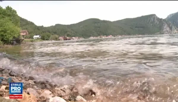 Locul din Romania unde aveti la dispozitie atat muntele, cat si apa. Cazarea, intre 150-200 de lei pe noapte