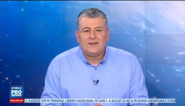 Campioni la pat. Zeci de americani au alergat pe strazi impingand mobilierul din dormitor pentru o cauza nobila