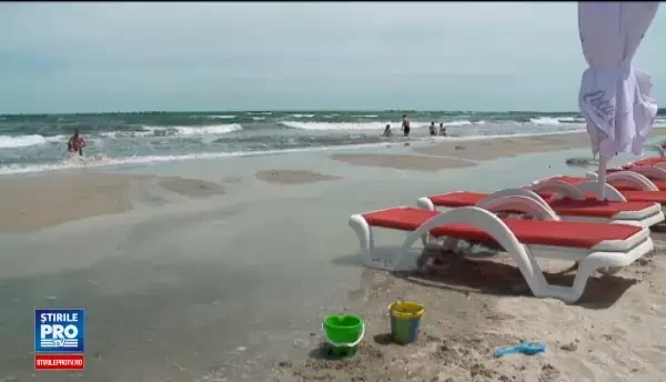 Inceput de sezon profitabil la Mamaia si Vama Veche. Turistii au cheltuit cate 50 de euro pe zi in vacanta de Rusalii