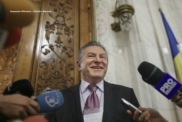 Fostul ministru Radu Berceanu pregăteşte construirea unei noi fabrici de avioane. Vrea să facă şi drone