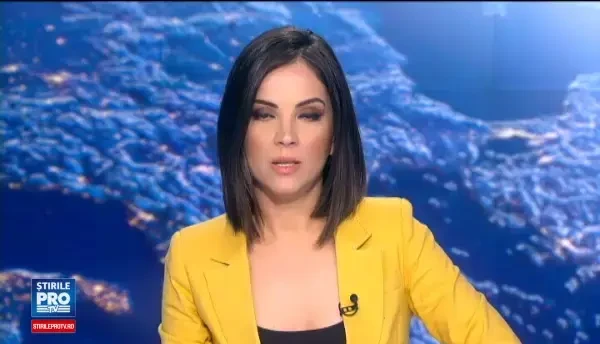 Un autocar a luat foc in tunelul salinei din Ocnele Mari