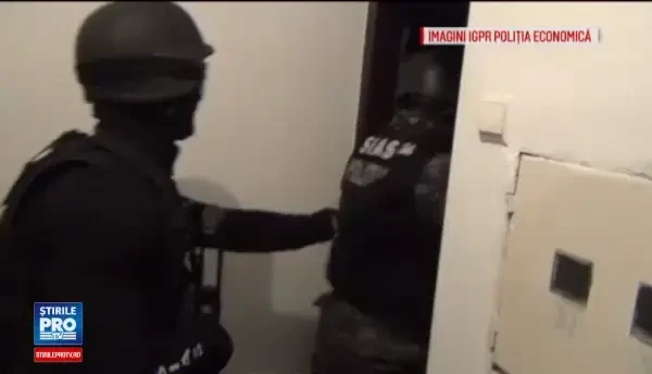 In Romania, doar o singura farmacie online din 20 este legala. Ce riscati cand cumparati medicamente de pe internet