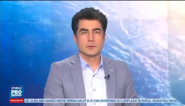 Ce a facut o femeie cand s-a trezit in bucatarie cu un sarpe de 2 metri. Singurul lucru la indemana a fost o fata de perna