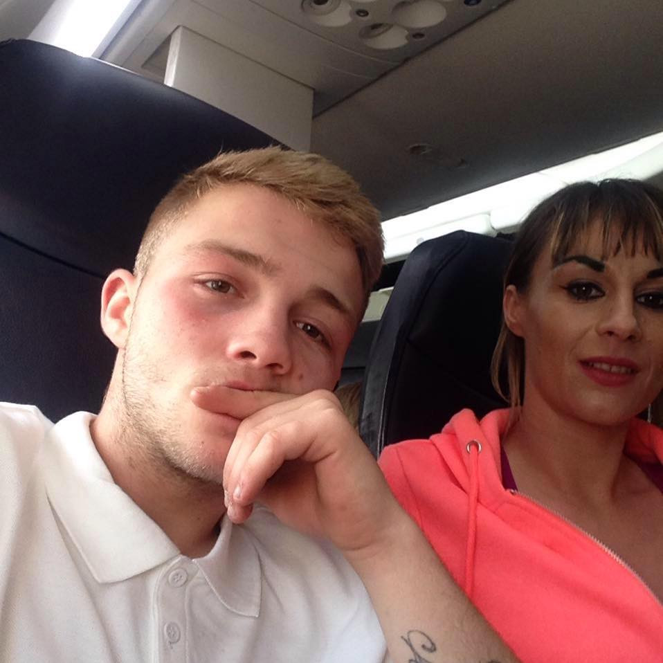 La 30 de ani, o britanica a ramas insarcinata cu un adolescent de 16 ani, iar acum cei doi formeaza un cuplu