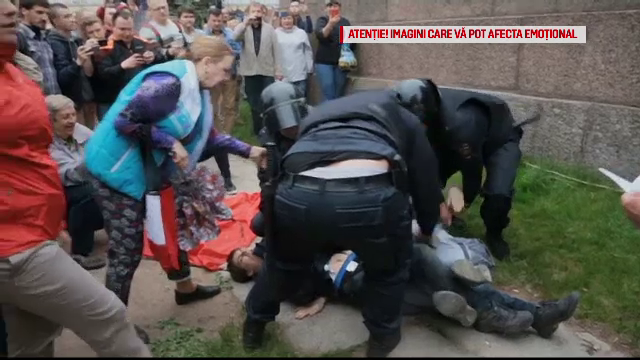 Casa Alba a cerut Rusiei eliberarea celor 1500 de oameni arestati dupa proteste. 30 de zile de inchisoare pentru Navalnii