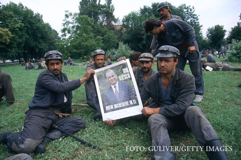 Ion Iliescu, trimis in judecata in Dosarul Mineriadei