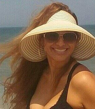 Si-a ucis copiii dupa care s-a sinucis