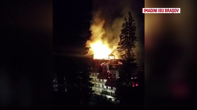 Hotelul Ciucas, din Poiana Brasov, cuprins de flacari. Incendiul a fost stins dupa aproape 6 ore