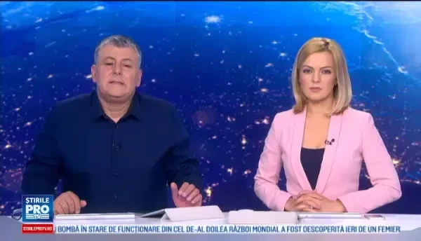 Explozie puternica provocata de o cisterna de propan, in timpul unui incendiu. Deflagratia, filmata de un pompier