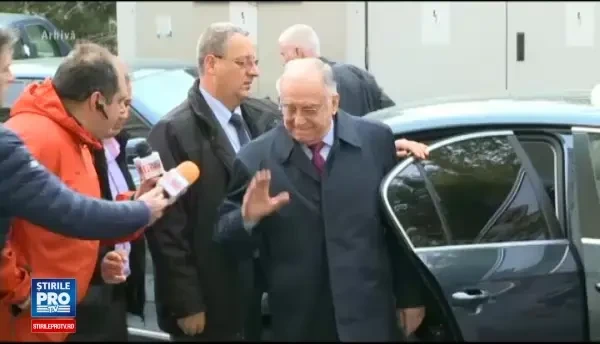 Dosarul Mineriadei. Ion Iliescu, acuzat ca a cerut inarmarea militarilor cu munitie de razboi