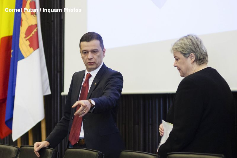 Grindeanu i-a demis pe toti secretarii de stat de la Ministerul Dezvoltarii. Shhaideh il ameninta cu plangere penala