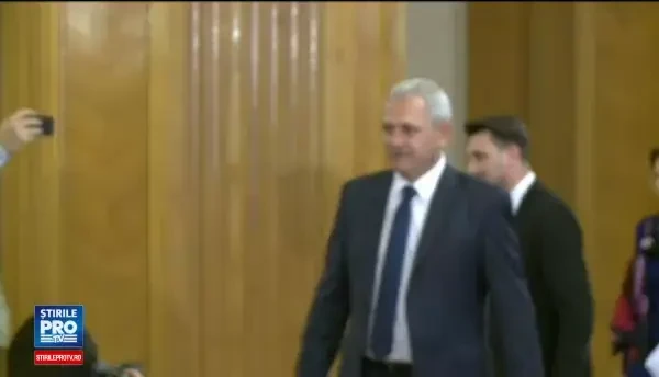 PSD anunta ca a inceput sa racoleze parlamentari de la toate formatiunile. Primul deputat care isi tradeaza partidul