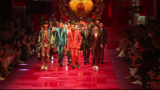 Saptamana Modei de la Milano: Tanara generatie, sursa de inspiratie a marilor creatori. Tematica pentru 2018: jocul de carti