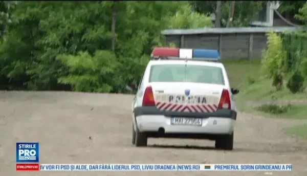 Trei indivizi beti si violenti au omorat un om si au ranit mai multi tineri cu furci si cu bate. Doi copii au ramas orfani