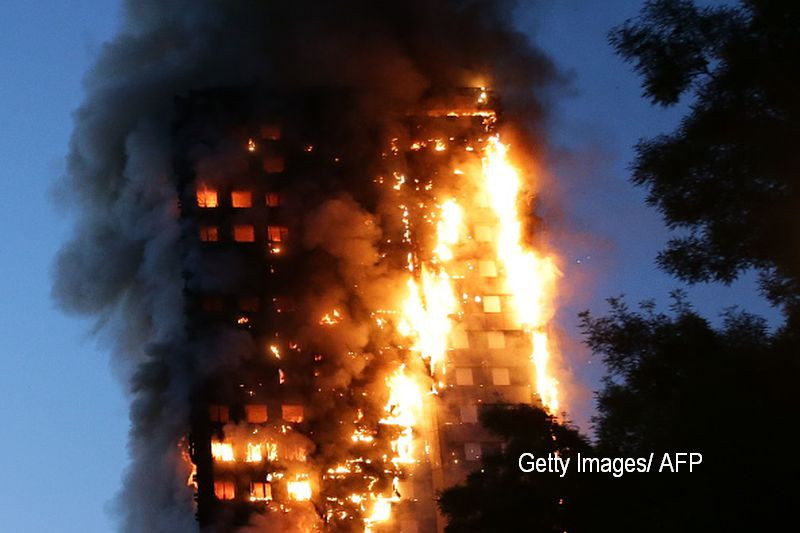 Pompierii ar fi gasit 42 de victime in aceeasi camera, in urma incendiului la Grenfell Tower. Numarul, neconfirmat oficial