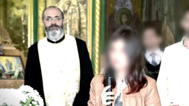 Barbatul care a injunghiat preotul in biserica din Capitala, arestat. Ce a spus la audieri; "Ma rugam, nu imi amintesc nimic"