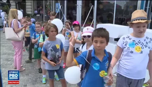 Copiii, transformati in investitori de cursurile de educatie financiara. Ce fac, mai nou, cu banii de buzunar de la parinti