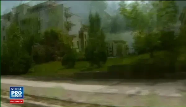 Cu toate ca exista o lege care specifica suprafata minima al unui apartament, dezvoltatorii nu o respecta. Motivatia acestora