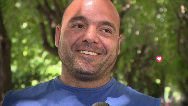 Tot mai multi romani divorteaza din cauza retelelor sociale. "Sotia imi reproseaza ca dau prea multe Like-uri si inimioare"