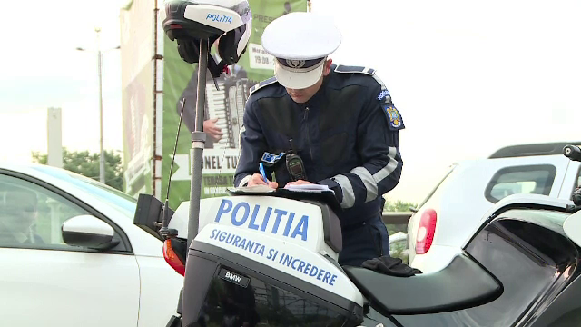 Obligatiile politistului rutier fata de soferul oprit in trafic pentru control. Cum va puteti apara de eventualele abuzuri