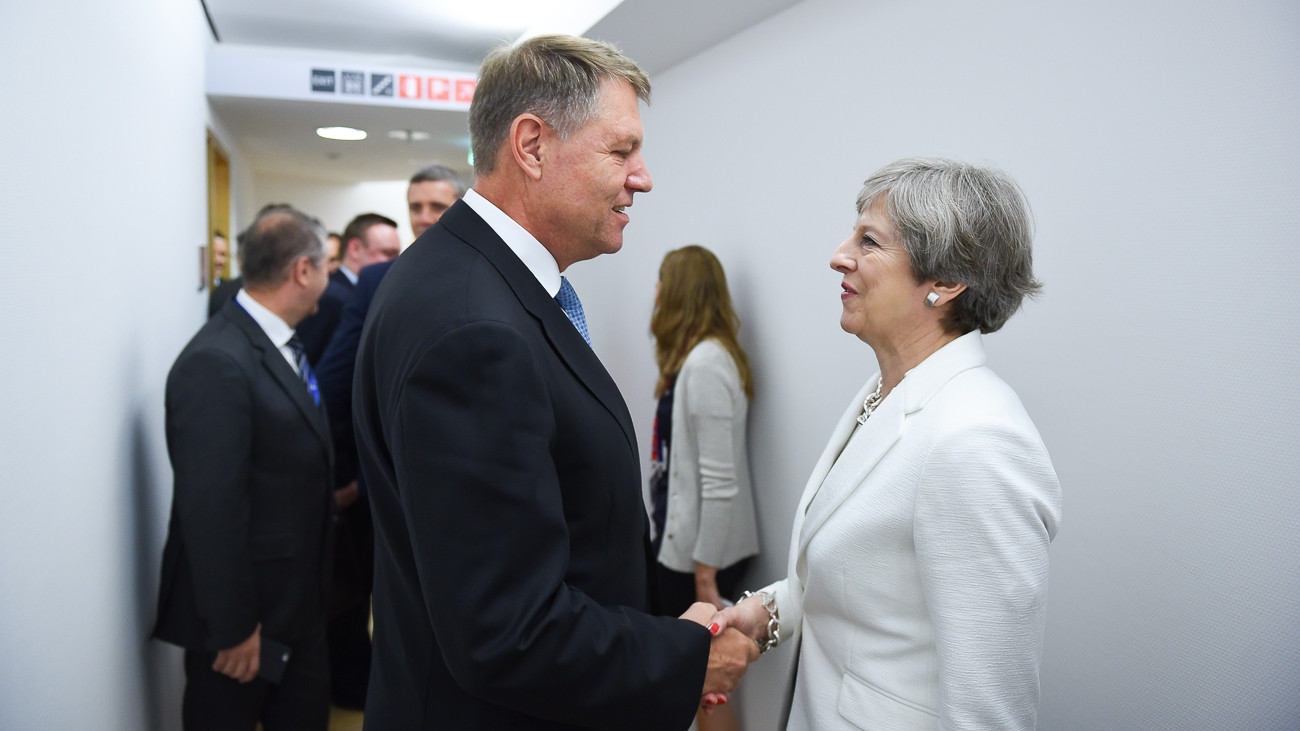 Reactia lui Klaus Iohannis fata de oferta facuta de Theresa May cetatenilor din tarile comunitare, aflati in Regatul Unit