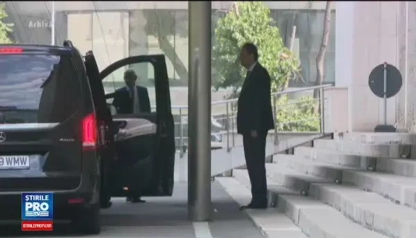 21 de ministri din cabinetul Grindeanu si-au retras demisiile, folosind acelasi text