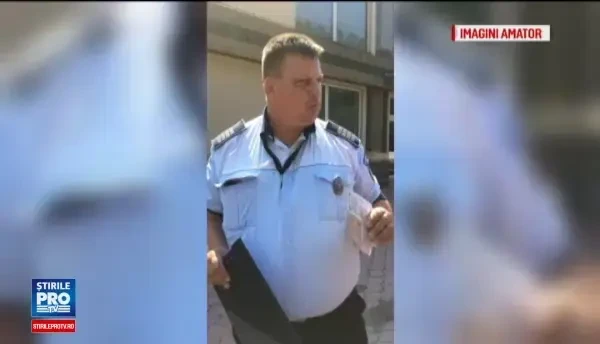 Obligatiile politistul rutier fata de soferul oprit in trafic. Cum va puteti apara de eventualele abuzuri