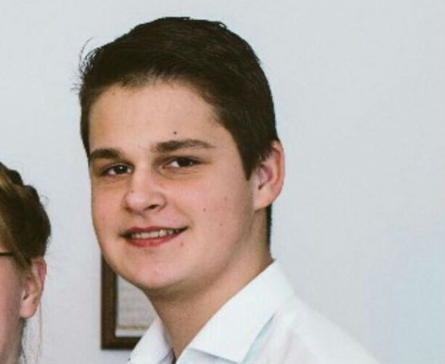 Tanarul care s-a pierdut intr-o padure din judetul Arad, gasit aproape de frontiera cu Ungaria, la 42 de kilometri distanta