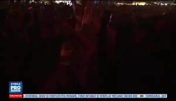 Zeci de mii de oameni, in ultima seara a festivalului After Hills, din Iasi. Atmosfera incendiata la concertul DJ-ului ATB