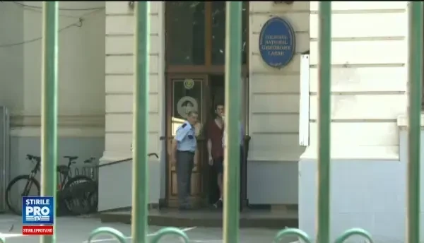 BACALAUREAT 2017. Reactiile elevilor dupa ce au vazut SUBIECTELE la LIMBA ROMANA: Am scris aproape juma de pagina