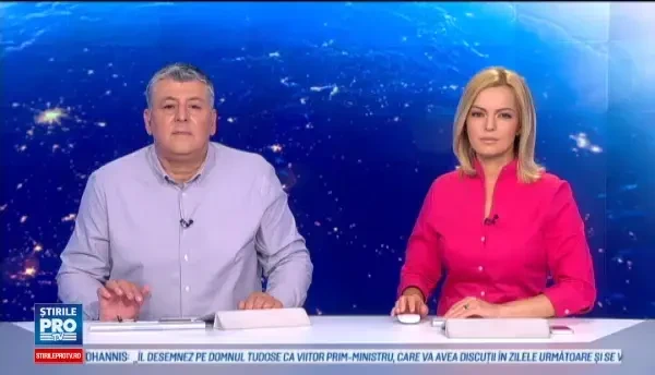 Un sofer din Vaslui a ajuns cu masina intr-o fantana arteziana din Capitala. Politistii cred ca era atent la telefonul mobil