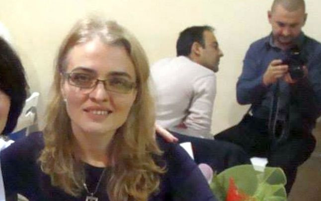 O profesoara din Galati a murit la scoala, in timpul Bac-ului, dupa ce muncise 11 ore. Era in conflict cu conducerea liceului