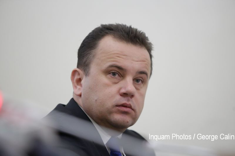 Liviu Pop, senatorul care s-a operat la "genunche", propus sa preia Educatia pentru a doua oara in cariera