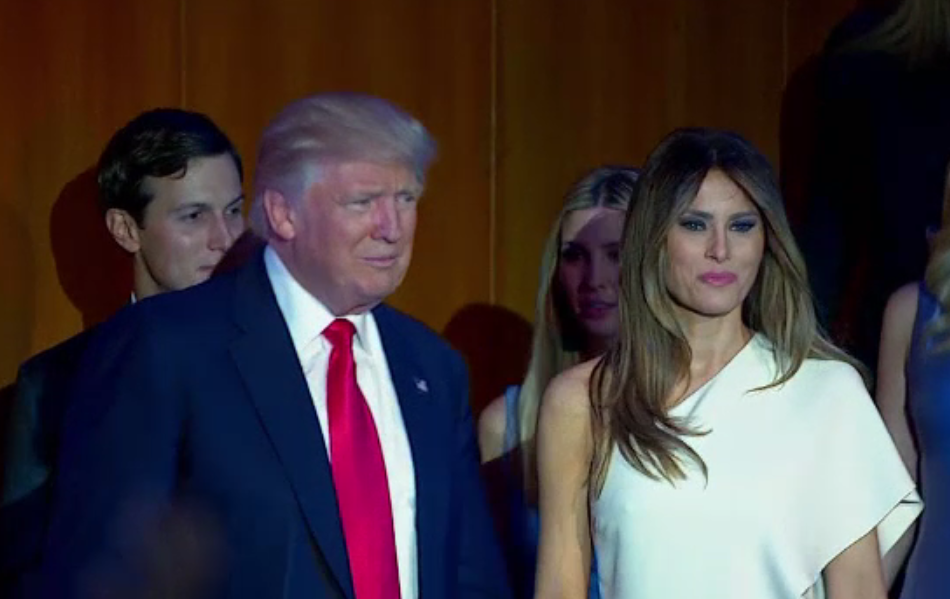 Donald Trump continua rafuiala cu presa. Ce i-a transmis unei jurnaliste care ar fi facut "un lifting facial"