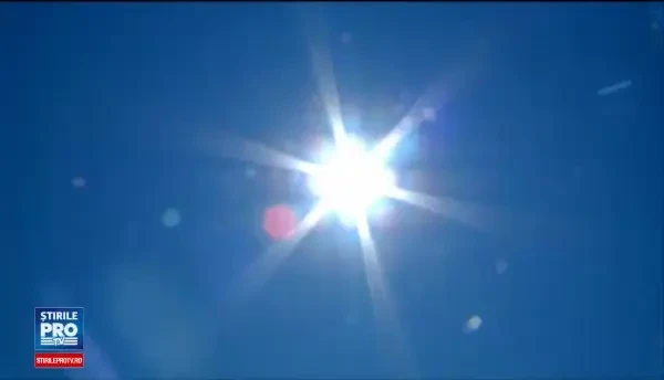 Mersul la piscina ne poate face mai mult rau decat bine pe canicula. Arsurile solare cresc riscul aparitiei cancerului cu 75%