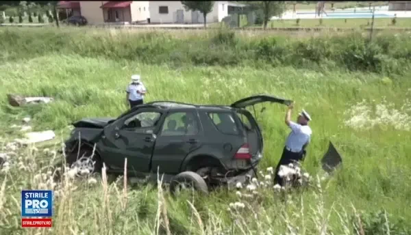 Doua surori au murit impreuna cu copiii lor intr-un accident in Satu Mare. Politistii trebuie sa afle cine e soferul vinovat