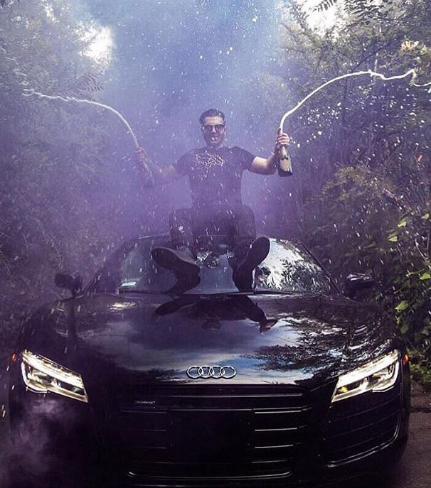 „Bogăția nu este ceea ce pare”: probleme cu care se confruntă oamenii bogați, potrivit terapeuților