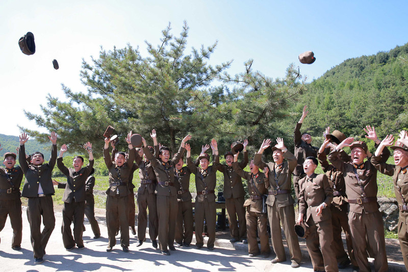 Kim Jong-Un anunta "cadouri noi pentru yankei": "SUA ignora avertismentele noastre". Pentagon: "E o racheta nemaivazuta"