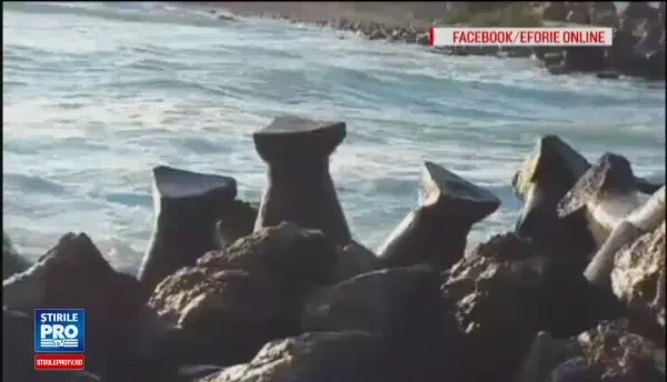 Un barbat de 38 de ani din Bucuresti a murit inecat la Eforie Sud. O alta persoana a fost salvata din mare la Vama Veche