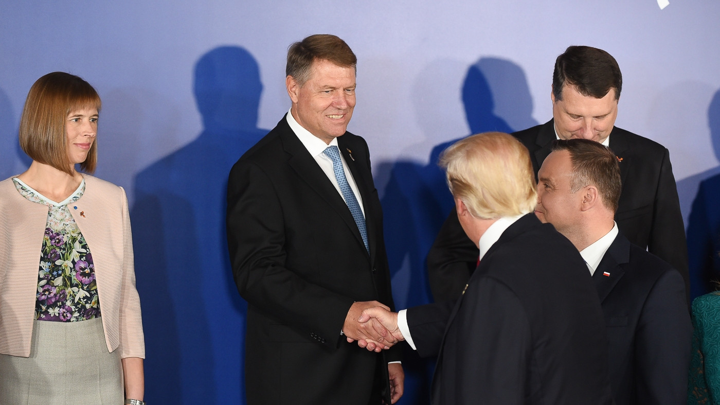 Iohannis anunta ca Romania isi poate reduce dependenta de gazele rusesti cumparand gaze americane. Promisiunea lui Trump