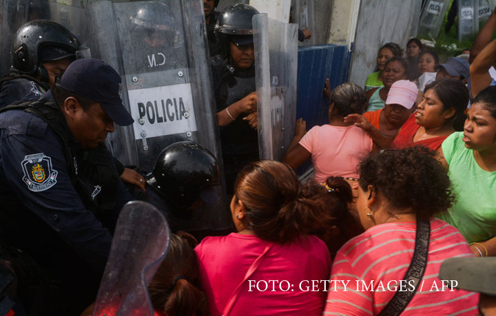 Batalie sangeroasa intre bandele de detinuti, intr-o inchisoare din Mexic. Sunt cel putin 28 de morti