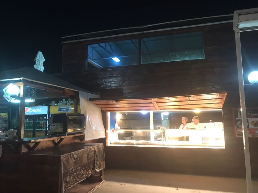 Terasa din Constanta, inchisa de Protectia Consumatorilor pentru nereguli grave, redeschisa fara acordul autoritatilor