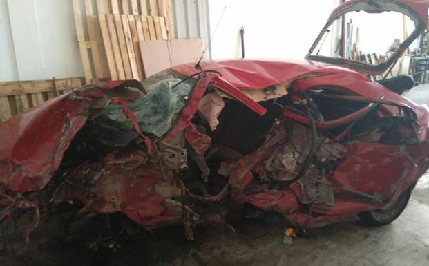 Sfarsit infiorator pentru un roman de 25 de ani, in Spania. Tanarul a murit pe loc dupa ce masina lui a fost izbita de un TIR