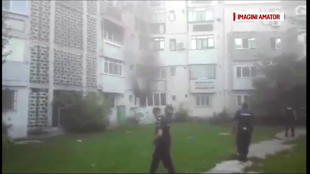 O bubuitura puternica s-a auzit intr-un apartament din Focsani. Locatarul are probleme medicale