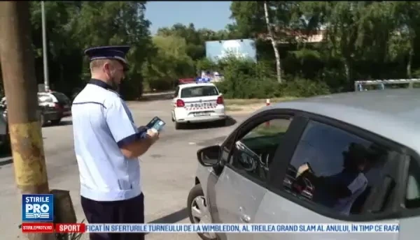 Soferii constiinciosi din Cluj, rasplatiti cu odorizante de masina si inghetata de politisti